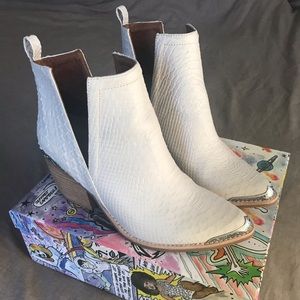 Jeffrey Campbell white Cromwell booties